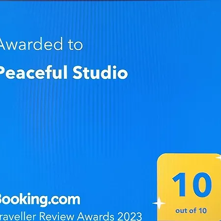 Peaceful Studio Kokkini Hani
